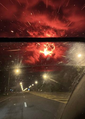 มีรายงานว่าเมื่อคืนที่ผ่านมา เครื่องบินรบขับไล่ F-16 ของกองทัพอากาศไทย ได้ปฏิบัติการโจมตีทางอากาศ โดยทิ้งระเบิดแรงสูงใส่เป้าหมายบ่อนคาสิโน ในย่านจุ๊บโกกี อำเภอบันเตียอำปึล จังหวัดอุดรมีชัยของกัมพูชา