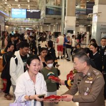 สตม. ผนึกกำลัง ททท. ระดมกำลังดูแลนักท่องเที่ยวช่วงคริสต์มาส–ปีใหม่ 2569