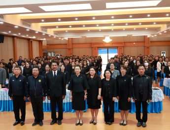 กาญจนบุรี – บูรณาการความร่วมมือทุกภาคส่วนในจังหวัด ขับเคลื่อนโครงการเพิ่มทักษะด้านอาชีพแก่นักเรียนที่ไม่ได้เรียนต่อหลังจบการศึกษาภาคบังคับ มุ่งเป้ากลุ่มเด็กยากจนที่จำเป็นต้องเข้าสู่ตลาดแรงงาน