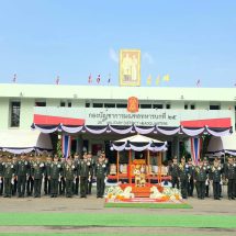 (สุรินทร์)มณฑลทหารบกที่ 25 จัดพิธีวางพวงมาลา หน้าอนุสาวรีย์พลตรีหลวงวีรวัฒน์โยธิน ผู้ก่อตั้งค่ายวีรวัฒน์โยธินเนื่องในวันกองทัพไทย