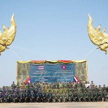 กองกำลังสุรศักดิ์มนตรี ร่วมกับ กองบัญชาการทหารนครหลวงเวียงจันทน์ สปป.ลาว ประชุมชุดประสานงานประจำพื้นที่ชายแดนไทย – ลาว (หนองคาย-นครหลวงเวียงจันทน์) เพื่อขับเคลื่อนงานด้านการป้องกันและปราบปรามขบวนการค้ายาเสพติด และการกระทำผิดกฎหมายอื่นๆ และลาดตระเวนร่วมตามลำแม่น้ำโขง เพื่อสกัดกั้นการลักลอบนำเข้ายาเสพติดและสิ่งผิดกฎหมายตามแนวชายแดนไทย-ลาว