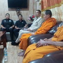 ปราจีนบุรี เจ้าอาวาส-สำนักพุทธฯเรียกสอบ2พระให้โยมผู้หญิงนวดไหล่