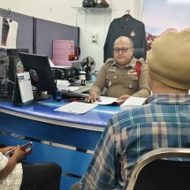 ชาวบ้านบางสะพานแห่แจ้งความตำรวจจี้รวบตัวไอ้โม่ง โกงเงินฝากสถาบันการเงินชุมชนเกือบ 30 ล้าน “หายเกลี้ยง” อ้างไม่มีเงินให้ถอน