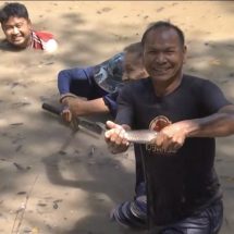 กาฬสินธุ์ วิถีอีสานชาวบ้านลงแขกจับปลาหาอาหารเลี้ยงครอบครัวหน้าแล้ง