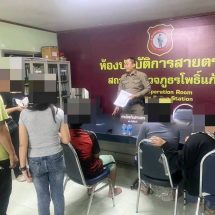 นครปฐม สองโจ๋คึกคะนองพ่นสีป้ายโรงเรียนวัดดอนหวายถูกติดตามตัวนั่งขอขมากับพฤติกรรมไม่เหมาะสมท่ามกลางความไม่พอใจ