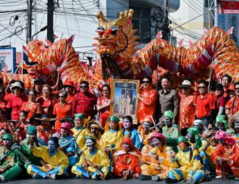 ลพบุรี ยิ่งใหญ่อลังการงานประเพณีไหว้เจ้าพ่อเจ้า แม่บ้านหมี่