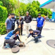 กาญจนบุรี – ผวจ. กาญจน์นำร่องใช้รถยนต์ไปด้วยกัน!! ฝากถึงประชาชนอย่าตื่นตระหนกเรื่องน้ำมัน รัฐบาลยืนยันมีเพียงพอ วอนประชาชนช่วยกันประหยัดพลังงาน ทุกชนิด
