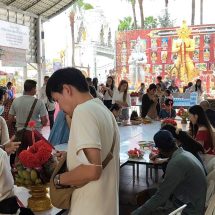 ปทุมธานี ท้าวเวสฯให้โชคแม่ค้าออนไลน์ 4 งวดติดค้าขายได้ยอดเกือบล้านต่อเดือน พ่อปู่ดอนใหญ่ดีให้โชคตลอดทั้งปี