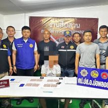 กาญจนบุรี – ขานรับนโยบายสแกรนถี่ยิบทุกตารางนิ้ว! อำเภอบ่อพลอย – สังขละบุรี วันเดียวจับยาเสพติด 3 คดี พบมารศาสนา บวชเป็นพระยังเสพยาบ้า ขณะถูกจับยังยิ้มหวานให้กล้อง สุดท้ายต้องสึกจากความเป็นพระ