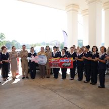 กาฬสินธุ์ มอบรางวัลผู้โชคดีสลากกาชาด