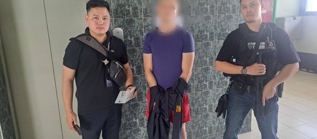 GAME OVER! สืบ ตม.3 ลากคอพ่อค้ายาออสซี่ หนีข้ามทวีปซุกไทยไม่รอด รวบคาคอนโดย่านดินแดง