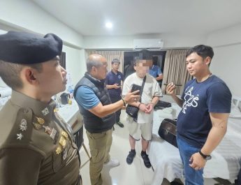 รวบแก๊งคอลเซ็นเตอร์จีนกลางกรุง หลอกเหยื่อสูญ 34 ล้าน นัดรับเงินซ้ำ สุดท้ายโดนซ้อนแผนรวบยกทีม