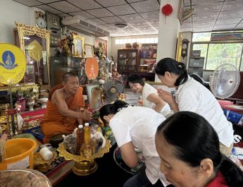 ปทุมธานี แม่ตะเคียนทองเข้าฝันทวงหลังลืมสัญญาที่ให้ไว้ จุดประทัดแก้บนไอ้ไข่ดลน้องหายป่วยจากโรคร้าย