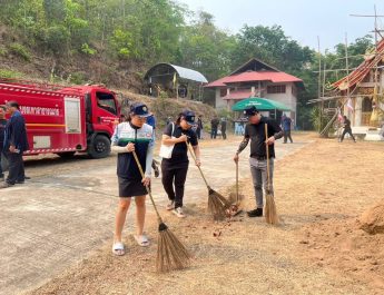“นายกวิทยา กันกา” อบต.ป่าแดงจัดกิจกรรม Big Cleaning Day ที่วัดสันกลางฯ