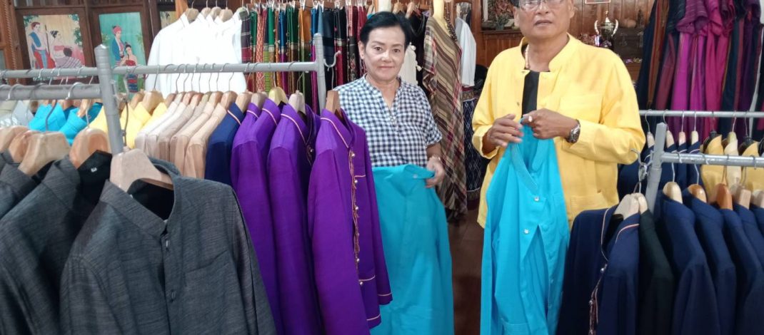 สภาผ้าไทย อำเภอลับแล จ.อุตรดิตถ์พิกัดคนรักผ้าไทยต้องมา! ช่วงฤดูกาลทุเรียนจังหวัดอุตรดิตถ์เริ่มออกผลผลิต