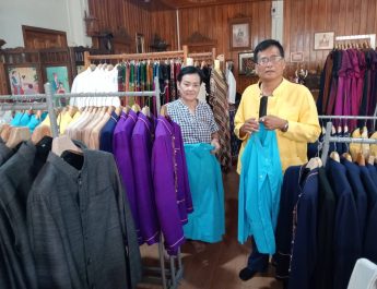 สภาผ้าไทย อำเภอลับแล จ.อุตรดิตถ์พิกัดคนรักผ้าไทยต้องมา! ช่วงฤดูกาลทุเรียนจังหวัดอุตรดิตถ์เริ่มออกผลผลิต