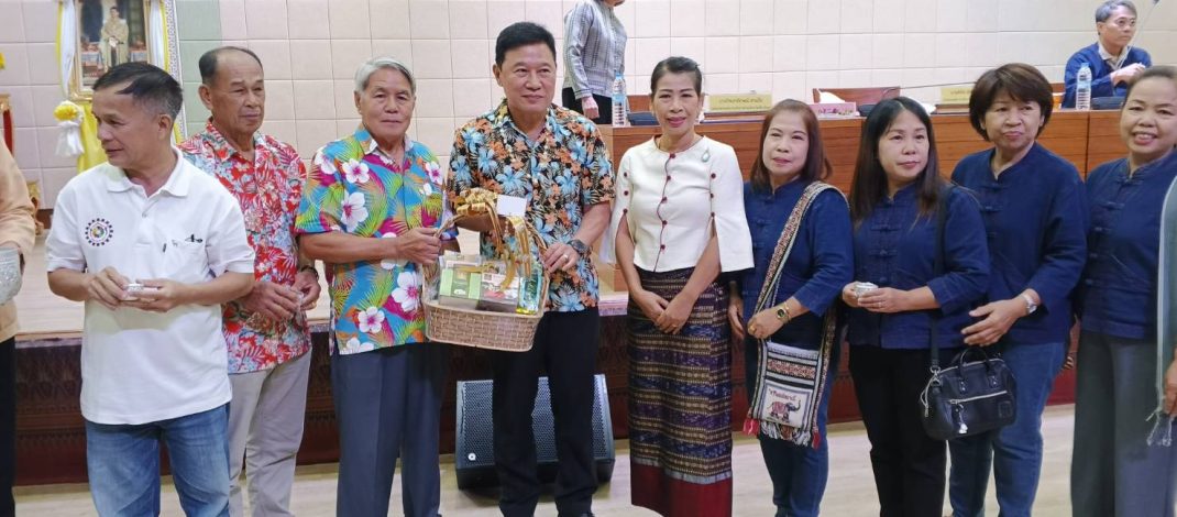 อปท.สายเหนือ สระเกล้าดำหัวนายกก๊อง อบจ.ลั่นประสานรัฐบาลพัฒนาแหล่งน้ำ เร่งเคลียร์โครงสร้างพื้นฐาน–ภัยพิบัติโดยเร็ว