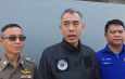 ตร.เผยสาเหตุ ฮ.ตก สมุทรปราการ ไฟท่วม 2นักบินเจ็บเล็กน้อย พบเป็นเครื่องใหม่ ใช้งานได้ 2 ปี เจ้าหน้าที่ปิดกั้นพื้นที่ รอหน่วยงานเกี่ยว เข้าตรวจสอบอย่างละเอียด