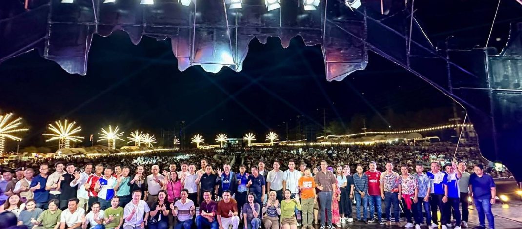 กาญจนบุรี – เริ่มแล้วยิ่งใหญ่งานเทศกาลดนตรี จังหวัดกาญจนบุรี“Kanchanaburi Music Festival” ภายใต้กิจกรรม “Thongphaphum Music Festival 2026” เสียงดนตรี แห่งขุนเขา ณ เขื่อนวชิราลงกรณ จัดอย่างอลังการ