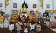 ปทุมธานี ศรัทธาให้โชค! สองสาวรีบแก้บนไอ้ไข่วัดบึงบา แม่ตะเคียนหลังสมหวังได้เงินครึ่งล้าน