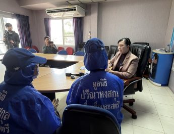 ปทุมธานี ร้อง ” ปวีณา ” วอนช่วยประสานทางการประเทศมาเลเซีย นำตัวลูกชายกลับประเทศไทย หลังมีพระสงฆ์ มาขอพาไปบรรพชาสามเณรฤดูร้อนที่ประเทศมาเลเซีย