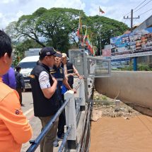 ผู้ว่าฯ เชียงราย สั่งลุย! แม่สาย สแตนบาย 24 ชม. รับมือฝนถล่ม-เร่งขุดลอกน้ำสายป้องกันท่วมซ้ำซาก