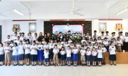 สกลนคร ผบ.ร.3 เติมเต็มมอบทุนการศึกษาบุตรหลานดีต่อใจกำลังพล