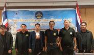 ทวงศักดิ์ศรีคืนให้ชาวม้ง วอนสื่ออย่าเสนอข่าวด้านเดียว ประธานเครือข่ายตระกูลม้งแห่งประเทศไทย และประธานม้งไม่ทน พาพี่น้องชาติพันธุ์ม้งบุกสำนักนายกรัฐมนตรี ยื่นหนังสือขอความเป็นธรรม กรณีพิพาทนายทุนบุกรุกไร่ขิง ตำบลแม่ทะลบ อำเภอไชยปราการ จังหวัดเชียงใหม่