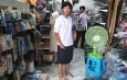 ปราจีนบุรี พรุ่งนี้เปิดเทอม!นร.หญิงยากจนไม่มีชุดใหม่สาวใจบุญซื้อให้