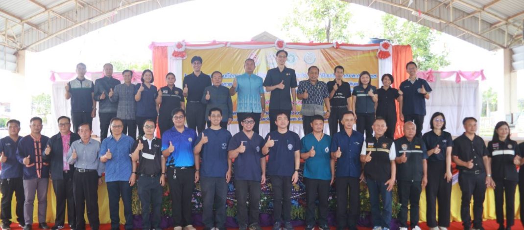 สกลนคร ฉีดวัคซีน ทำหมัน สุนัข แมว รณรงค์ป้องกันโรคพิษสุนัขบ้าจังหวัด