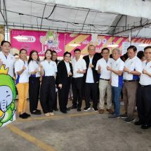 สถานีทุเรียนไอยรา ร่วมกับ สมาคมส่งเสริมธุรกิจท่องเที่ยวปทุมธานี จัดงาน “มหกรรมบุฟเฟ่ต์ทุเรียน @ สถานีทุเรียนไอยรา” กระตุ้นเศรษฐกิจและส่งเสริมการท่องเที่ยวจังหวัดปทุมธานี
