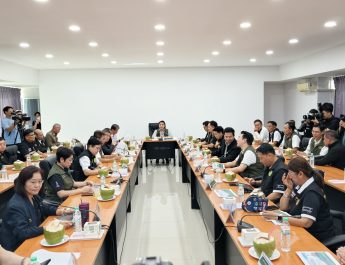 จันทบุรี/รมว.เกษตรฯ สุริยะ” นำทีมเกษตรฯ ลุยจันทบุรี ติดตามแผนการบริหารจัดการน้ำและโครงการคลองภักดีรำไพ เสริมเกราะป้องกันน้ำท่วม-ภัยแล้ง ยกระดับคุณภาพชีวิตประชาชน
