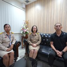 ผอ.รร.อนุบาลนครปฐม ควงผู้บริหารแจงยิบ ทุกขั้นตอนโซเชียลถล่ม เพราะเจอไอ้โม่ง อาจเสียประโยชน์ในโรงเรียนดัง