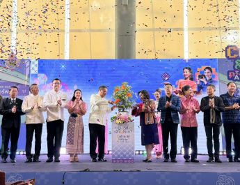 ปทุมธานี เปิดงาน “ตลาดวัฒนธรรมไทย” ยกระดับท่องเที่ยวสายน้ำเจ้าพระยา กระตุ้นเศรษฐกิจชุมชน