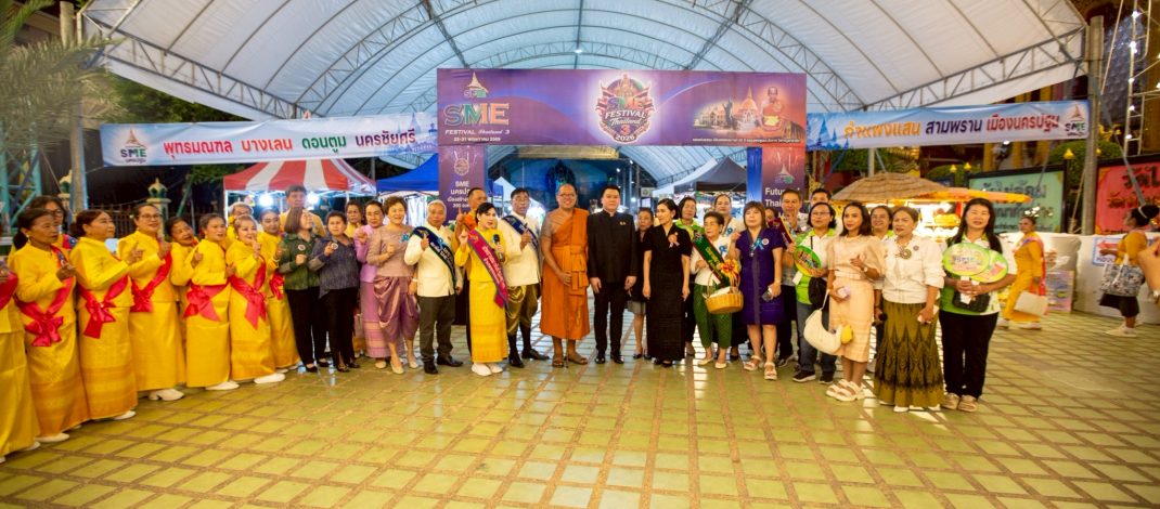 ชวนเที่ยว ตลาดนวัฒนธรรมสัญจรทวารวดี มีชีวิตที่นครปฐม ณ วัดไผ่ล้อมพระอารามหลวง