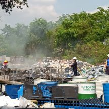 ปราจีนบุรี ระทึก!ไฟไหม้กองขยะร้านรับซื้อของเก่า