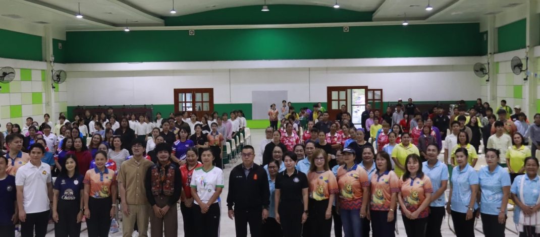 เทศบาลเมืองแม่ฮ่องสอนลุยสร้างสุขภาพ! เปิดโครงการ “ขยับกาย สบายชีวี” มุ่งลดโรคไม่ติดต่อเรื้อรัง