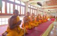 พุทธศาสนิกชนแห่ทำบุญวันวิสาขบูชา ณ วัดใหญ่ชัยมงคลวรวิหาร