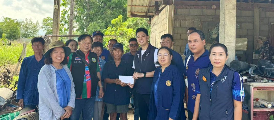 ประชาชนต้องมาก่อน ! “สส.ชนาธิป ศุภศิริ ” นำทีมลงพื้นที่ ต.ห้วยม้าฯ เข้าช่วยเหลือผู้ได้รับผลกระทบจากเหตุวาตภัย