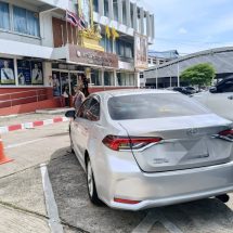 ขนศพเมียน้อยมามอบตัวตำรวจ ที่โรงพักบางบัวทอง เมียหลวงโทรแจ้งความ เจ้าหน้าที่เร่งสอบหาสาเหตุ