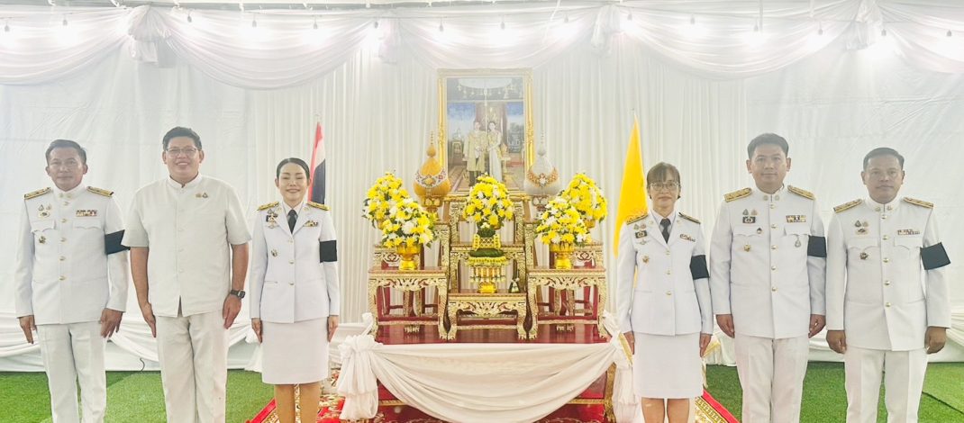 ผู้แทนคณะศิษยานุศิษย์วัดพระธรรมกาย ร่วมพิธีเชิญพุ่มดอกบัวประดิษฐ์พระราชทาน ถวายสักการะ “พระศรีมหาโพธิทศมราชบพิตร” เป็นพุทธบูชา เนื่องในวันวิสาขบูชา 2569 จังหวัดปทุมธานี