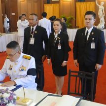 ส.ส. ราเชน ตระกูลเวียง นำคณะร่วมลงนามถวายพระพร เนื่องในวันเฉลิมพระชนมพรรษา 4 รอบ สมเด็จพระนางเจ้าฯ พระบรมราชินี