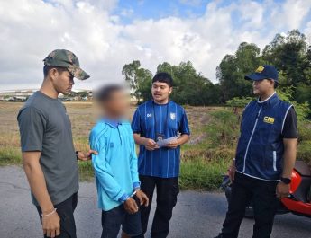 รวบหนุ่มแสบคาบ่อปลา หลังลวงเด็กสาววัย 16 ปี ทำงานเอนฯ ก่อนกักขังกระทำชำเรา