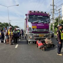 สลด! รถพ่วงสิบล้อทับรถจักรยานยนต์กลางสี่แยกเมืองน่าน หญิงตั้งครรภ์เสียชีวิตพร้อมลูกในท้อง สามีชาวต่างชาติบาดเจ็บสาหัส