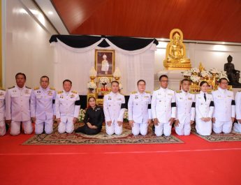 กาฬสินธุ์ จัดพิธีถวายน้ำสรงพระศพ เบื้องหน้าพระรูป สมเด็จพระเจ้าลูกเธอ เจ้าฟ้าพัชรกิติยาภา นเรนทิราเทพยวดี กรมหลวงราชสาริณีสิริพัชร มหาวัชรราชธิดา และลงนามแสดงความอาลัย โดยมีพสกนิกรทุกหมู่เหล่าเข้าร่วมพิธี