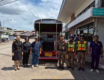 น่านคุมเข้มความปลอดภัยขนส่งสาธารณะ ตรวจคนขับ 23 ราย ไม่พบแอลกอฮอล์-ยาเสพติด สร้างความเชื่อมั่นผู้โดยสาร