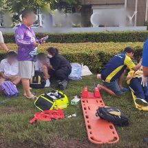 ปราจีนบุรี : รถบัสรับส่งพนักงานชนรถรับส่งนักเรียน บาดเจ็บหลายราย