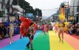 พังงาสร้างประวัติศาสตร์! จัดขบวนพาเหรด Pride Month ครั้งแรก ยิ่งใหญ่ตระการตา ปลุกกระแสความเท่าเทียม