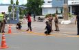 จัดระเบียบ ! งานจราจร สภ.เมืองแพร่ ร่วมกับ เทศบาลเมืองแพร่ ตีเส้นจราจรและทาขาวแดง ทางเท้าเขต หน้ารพ.แพร่คริสเตียน ฯ
