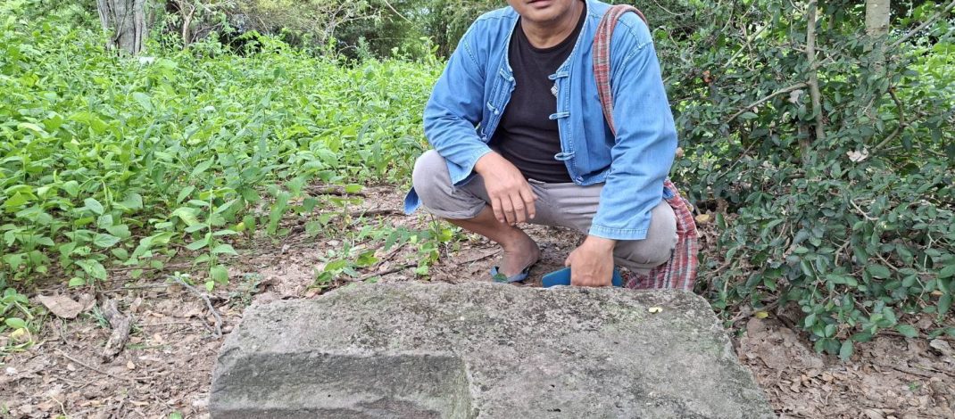 สกลนคร พบเกาะร้างกลางหนองหาร มีปราสาทโบราณอายุกว่า 1,000 ปี ซ่อนอยู่